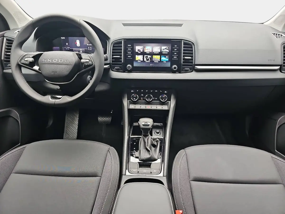 SKODA KAROQ 1.5 TSI DSG SELECTION LED AHK WINTER