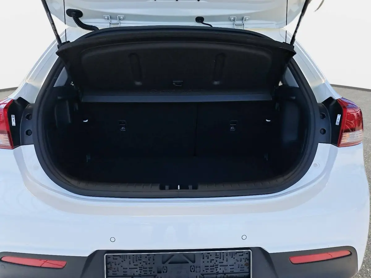 KIA RIO 1.2 VISION NAVI