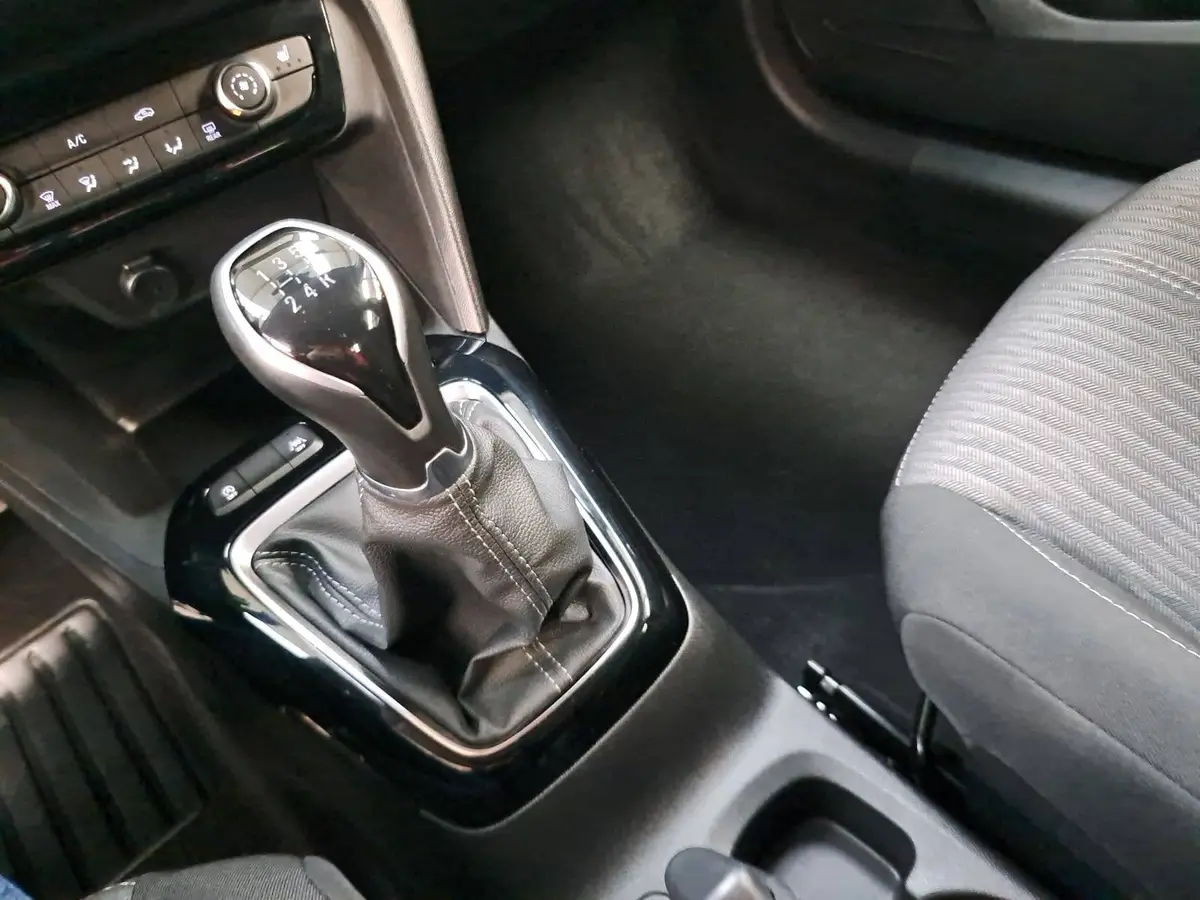 OPEL CORSA 1.2 EDITION TEMPO WINTER DAB