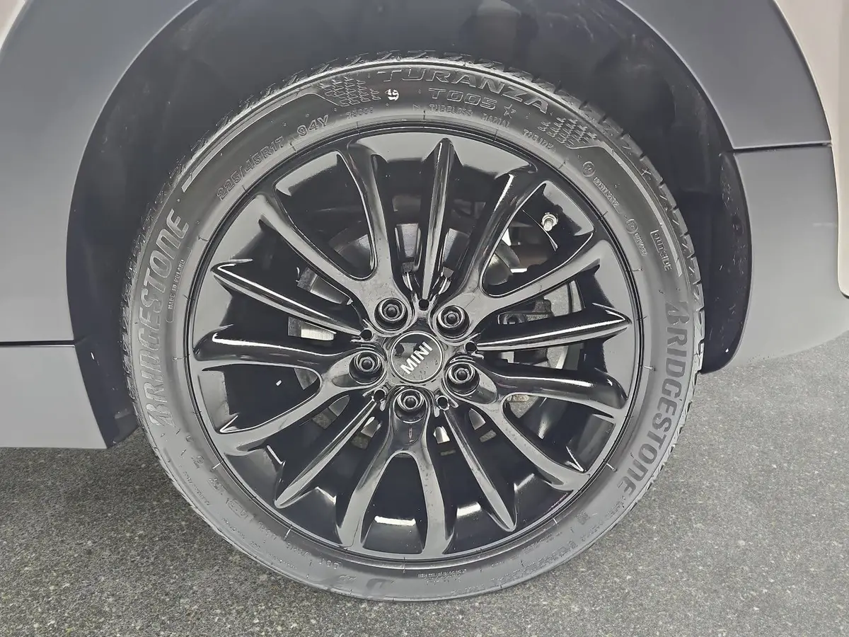 MINI COOPER S CLUBMAN LED KLIMAAUTO WINTER PDC DAB AHK LM17