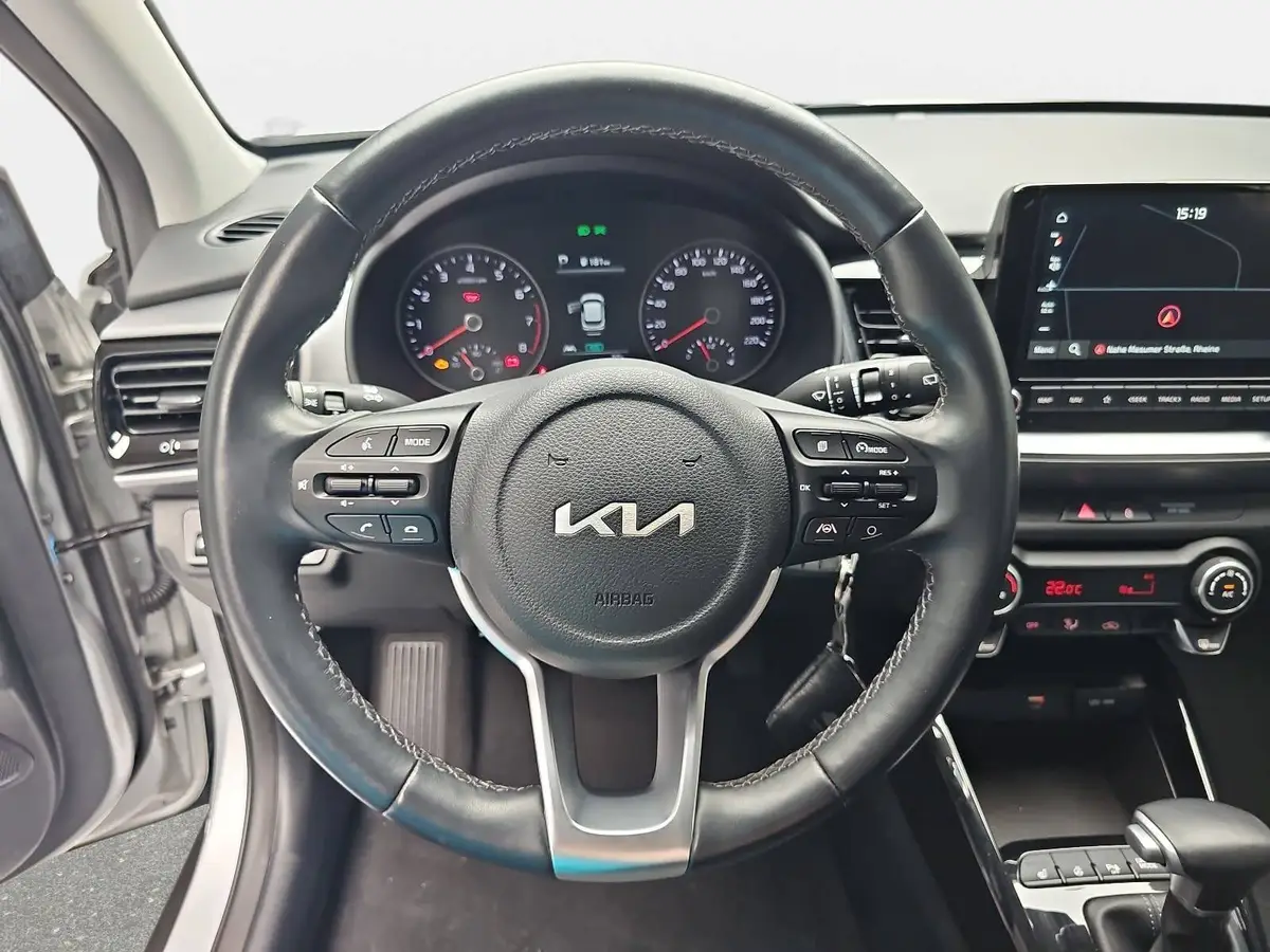 KIA STONIC 1.0 T-GDI DCT Navi Winter Kamera