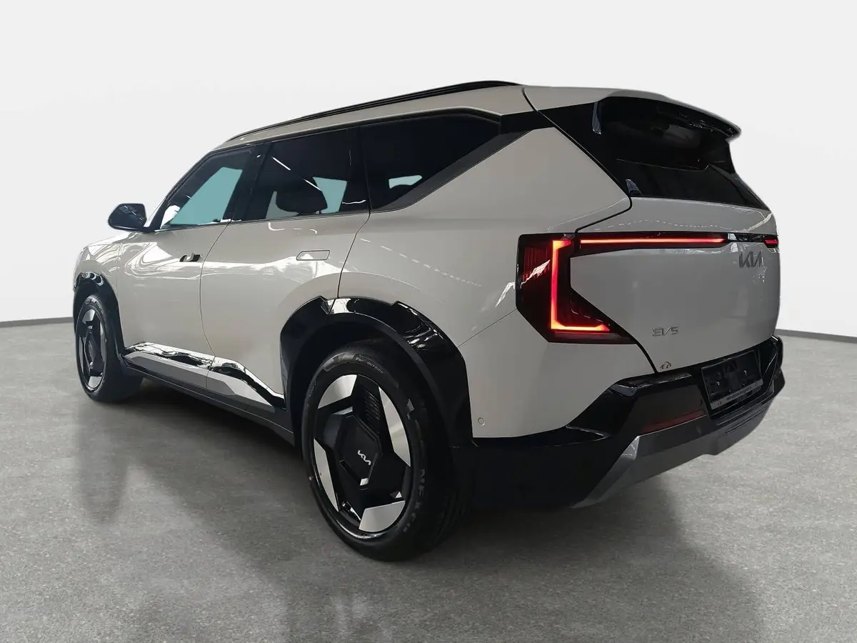 KIA EV5 81.4 KWH EARTH MJ26 DRIVEWISE SOUND LED