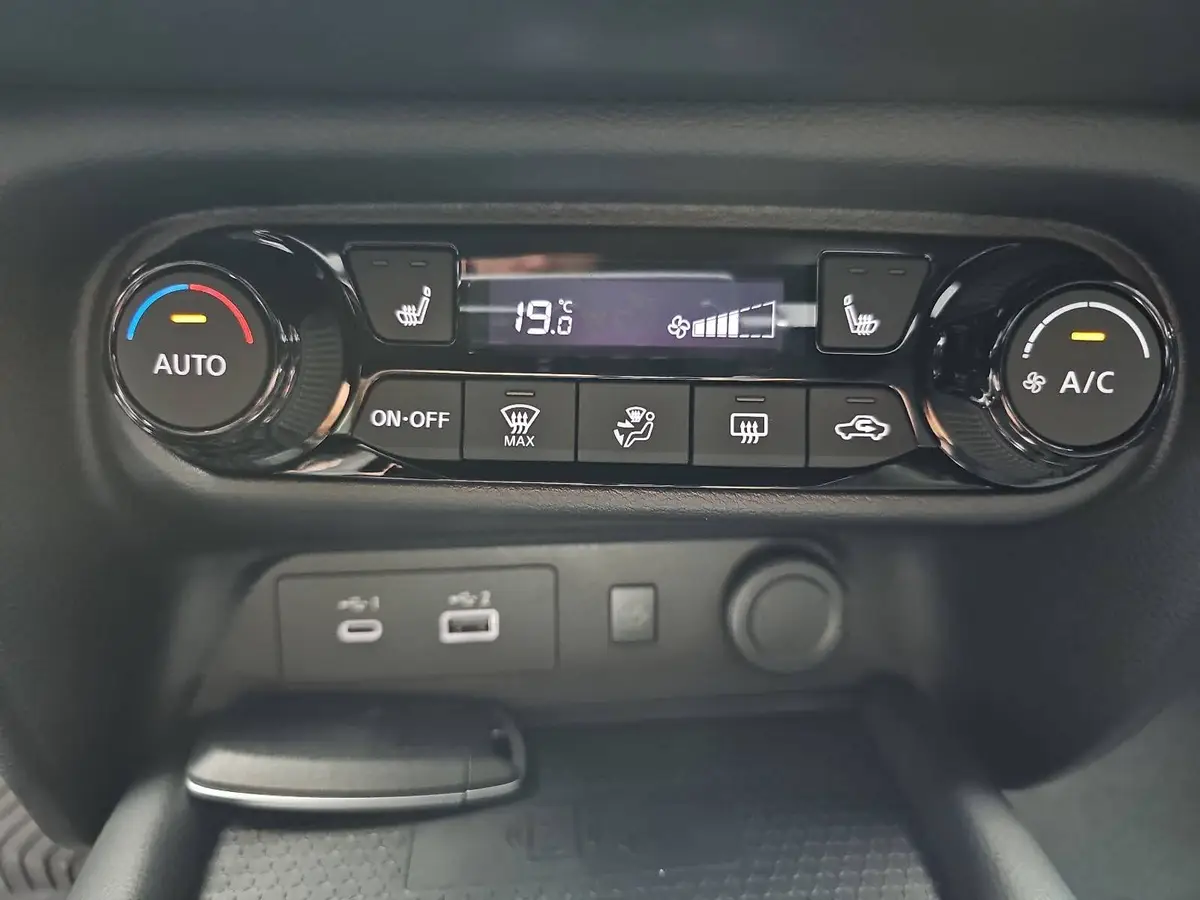 NISSAN JUKE 1.6 HYBRID AUTO. N-CONNECTA WINTER