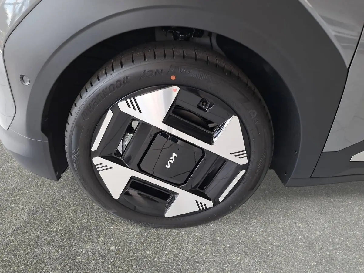 KIA EV3 81.4 KWH EARTH MJ26 WINTER BUSIN. UPGRADE DRIVEWISE-PARK DESIGN SOUND