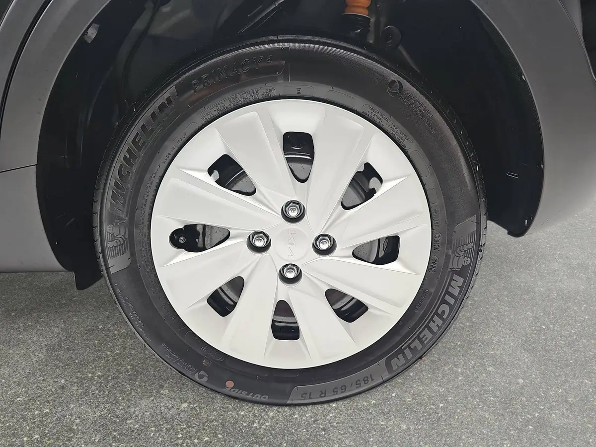 KIA STONIC 1.0 T-GDI 100 CORE MJ26 WINTER