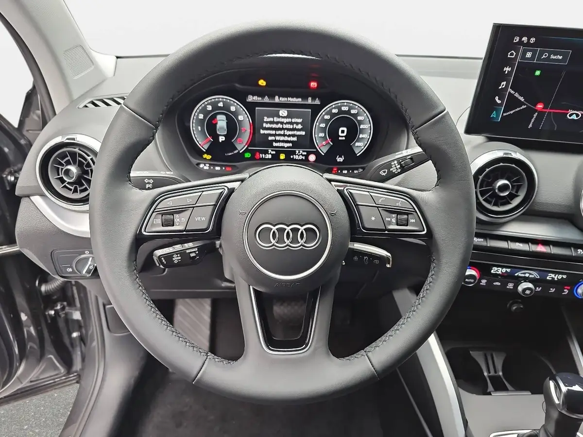 AUDI Q2 35 TFSI S-TRONIC S LINE NAVI LED ACC EL.HECKKL. WI