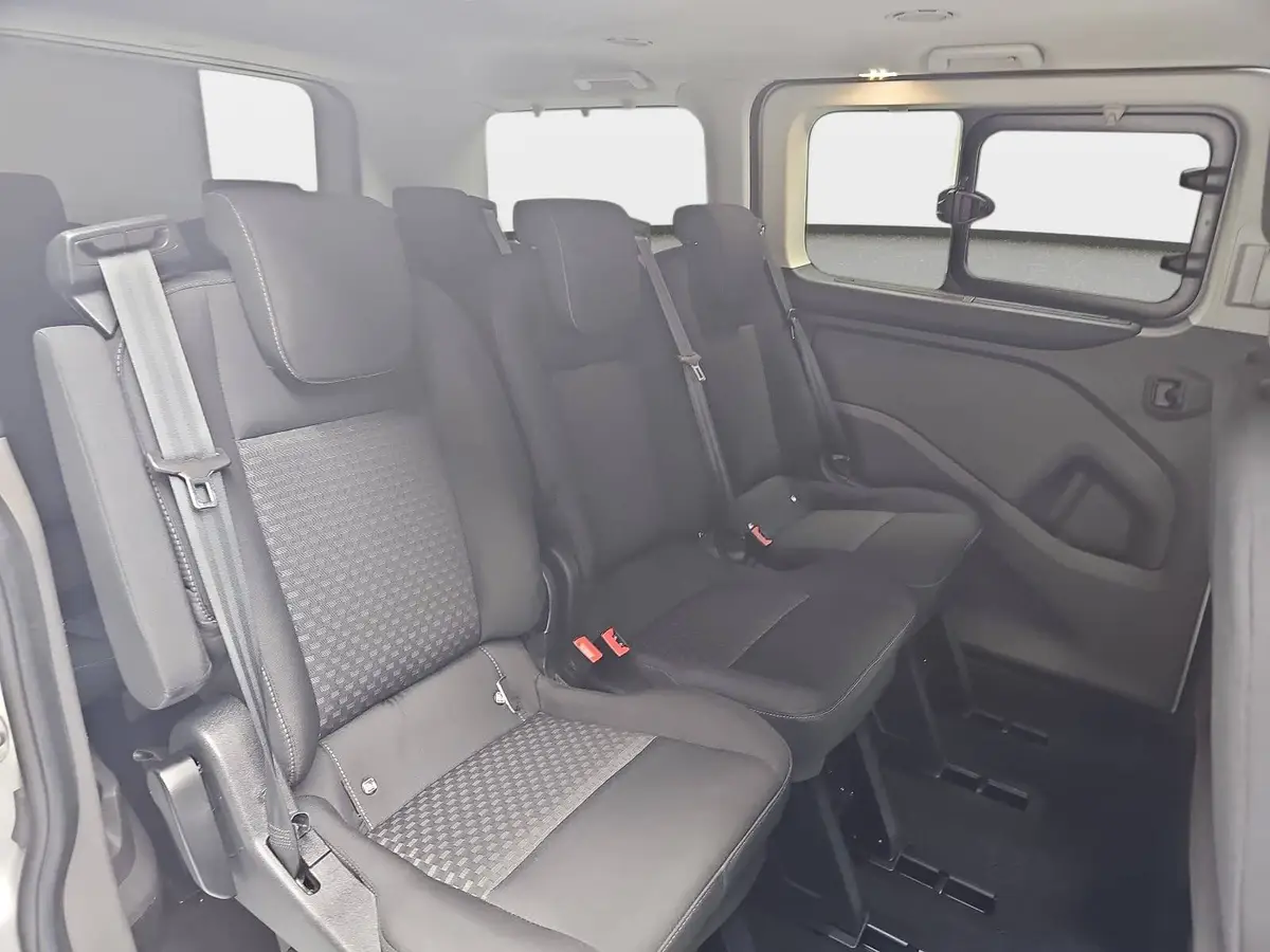 FORD TOURNEO CUSTOM KOMBI 2.0 TDCI KLIMA AUDIO 8-SITZE P-ASSIST KAMERA AHK 