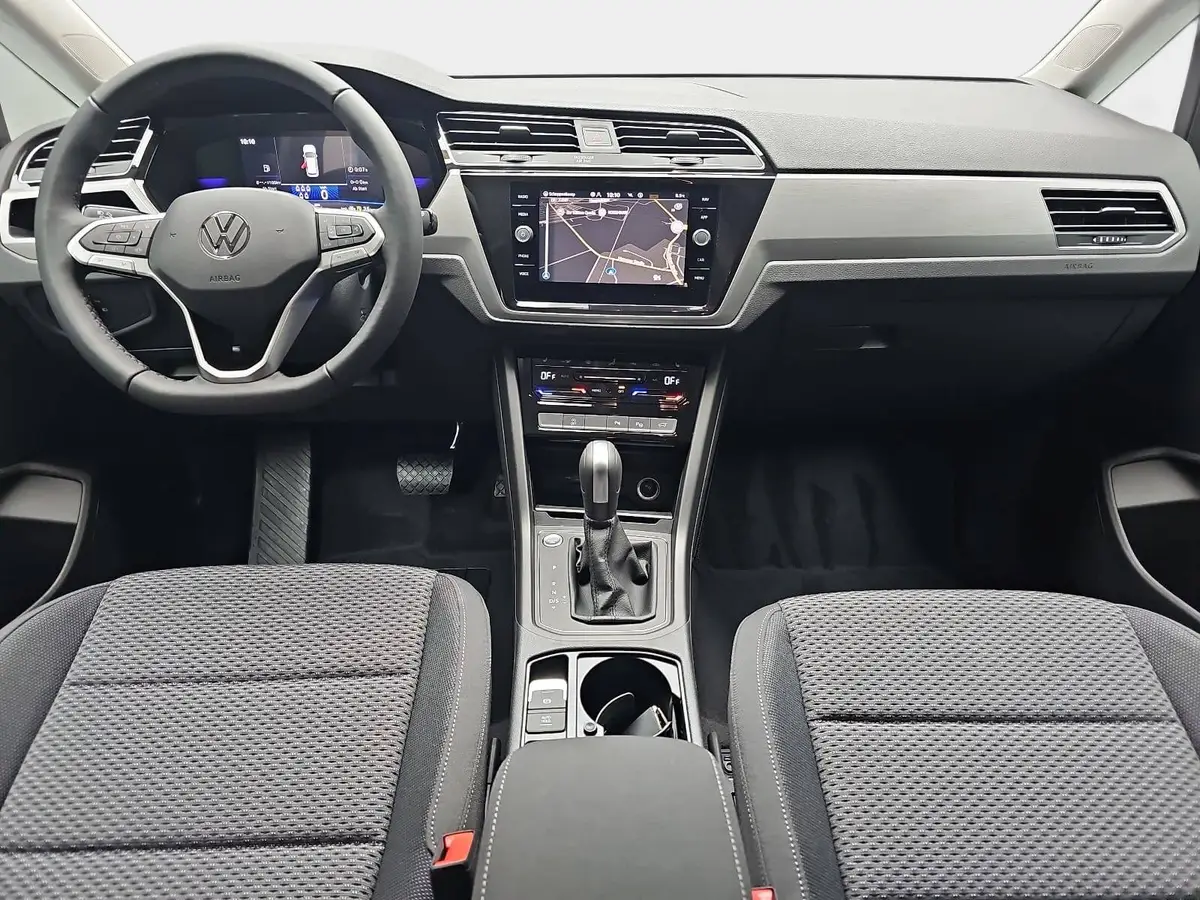 VW TOURAN 1.5 TSI DSG COMFORTLINE NAVI LED ACC 7-S AHK LM