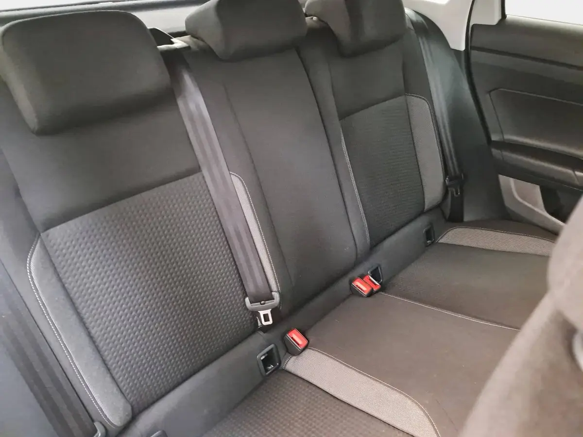 VW TAIGO 1.0 TSI DSG LIFE NAVI LED ACC SITZHEIZUNG PDC KAME