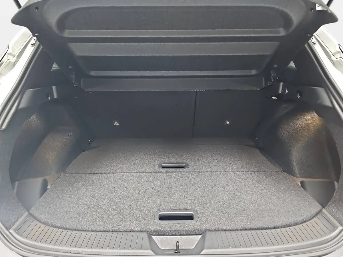 NISSAN QASHQAI 1.3 DIG-T XTRONIC N-CONNECTA PANO WINTER