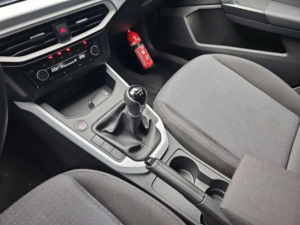 SEAT ARONA 1.0 TSI STYLE LED P-ASSIST KAMERA LM