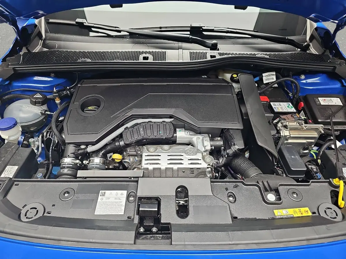 OPEL CORSA 1.2 HYBRID GS LED KOMFORT-PAKET