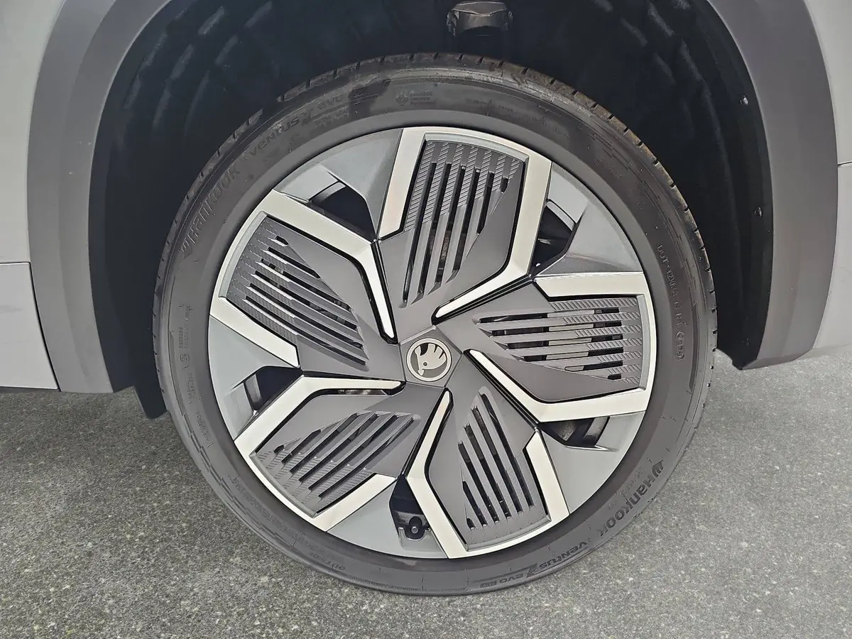 SKODA KODIAQ 2.0 TSI DSG SPORTLINE 4X4 NAVI LED AHK