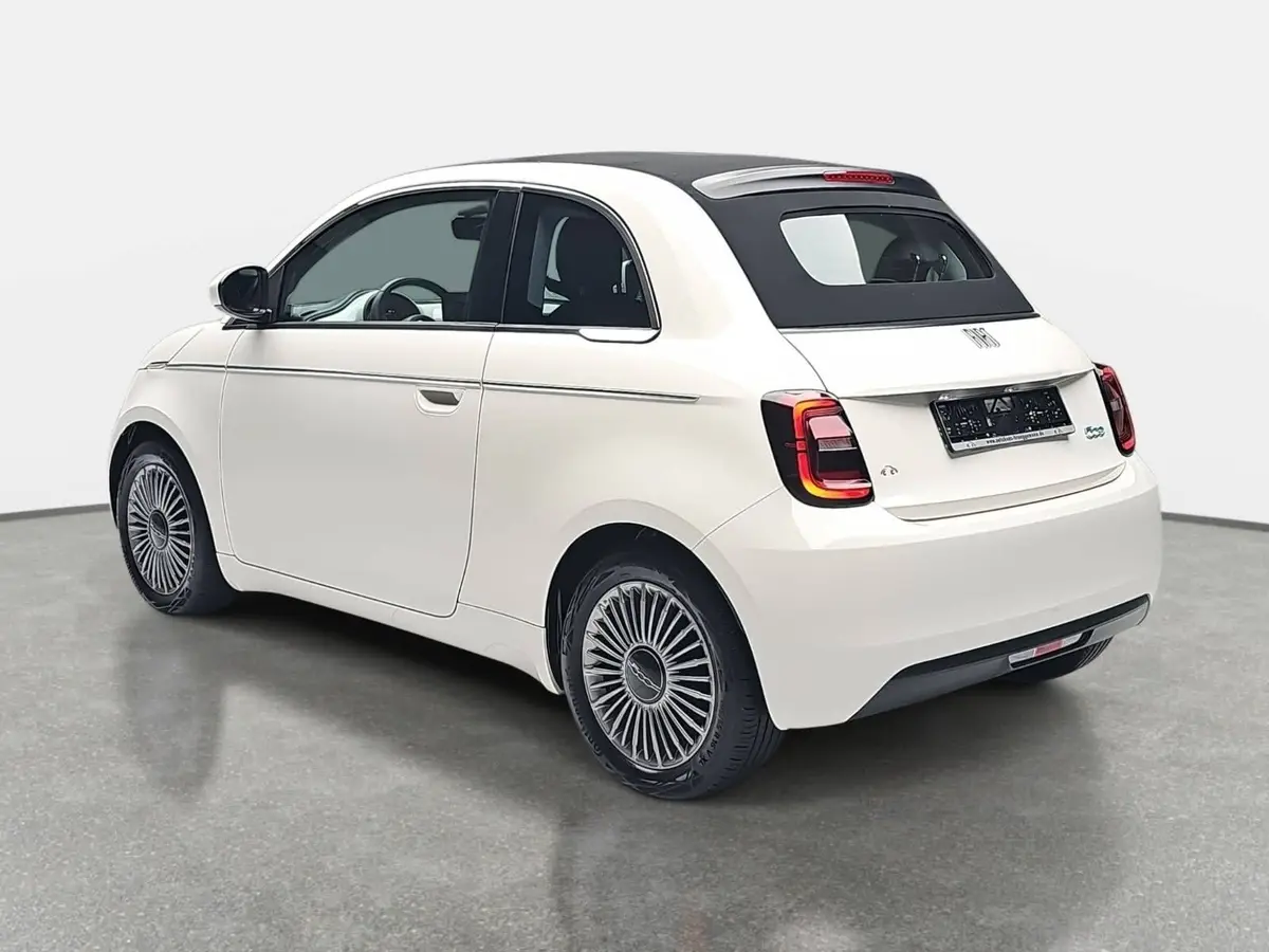 FIAT 500C ELEKTRO 42 KWH STYLE-PAKET, APPLE CARPLAY/ANDROID AUTO, DAB+