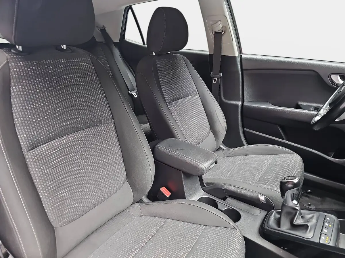 KIA STONIC 1.4 VISION NAVI KAMERA LM17