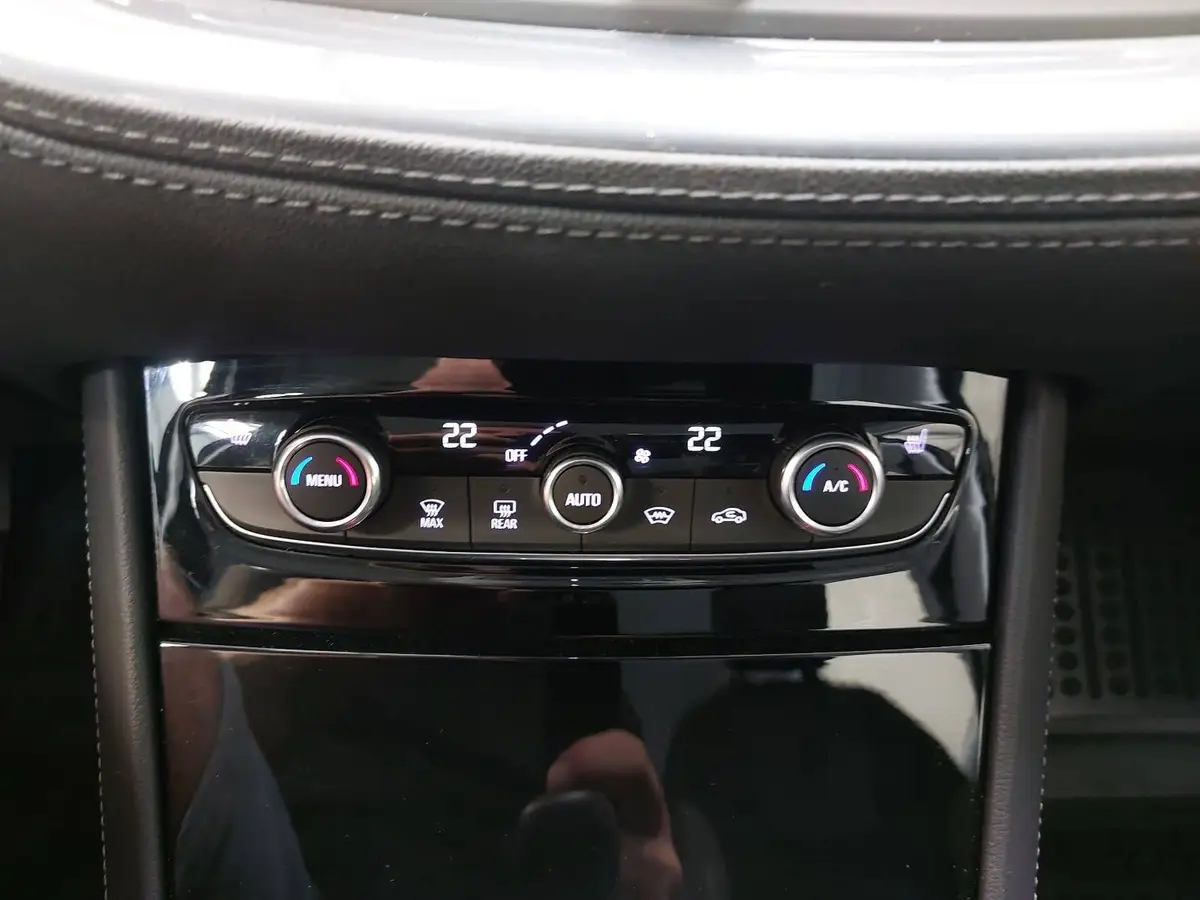 OPEL GRANDLAND (X) 1.2 TURBO INNOVATION LED WINTER PDC