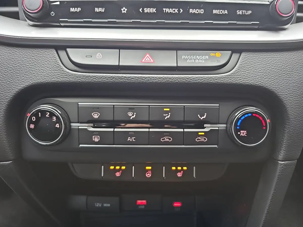 KIA XCEED 1.0 T-GDI 115 CORE MJ26 KOMFORT