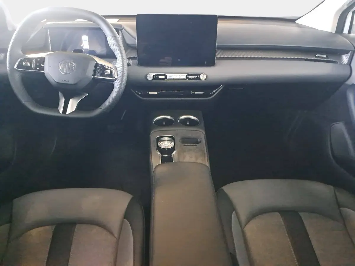 MG MG4 EV 64 KWH MY26 PREMIUM