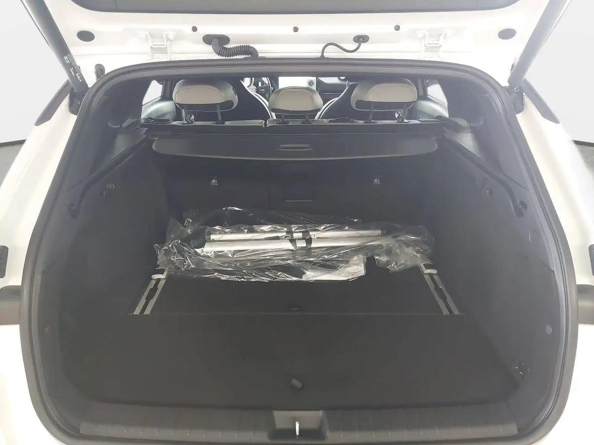KIA K4 SW 1.6 T-GDI 180 PS DCT7 GT-LINE MJ26 DW-PARK-PRO SITZ SOUND DESIGN