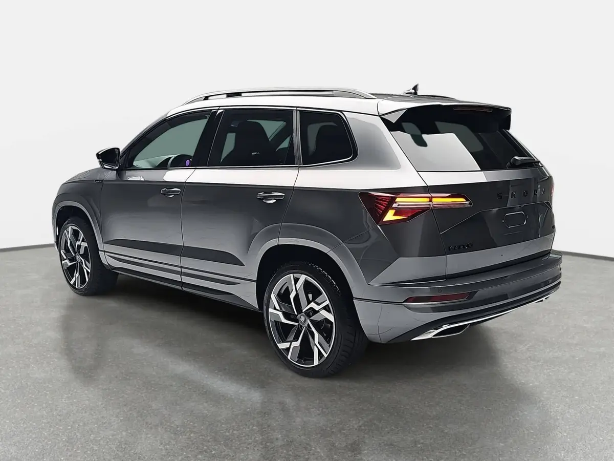 SKODA KAROQ 2.0 TSI DSG SPORTLINE 4X4 AHK PANO