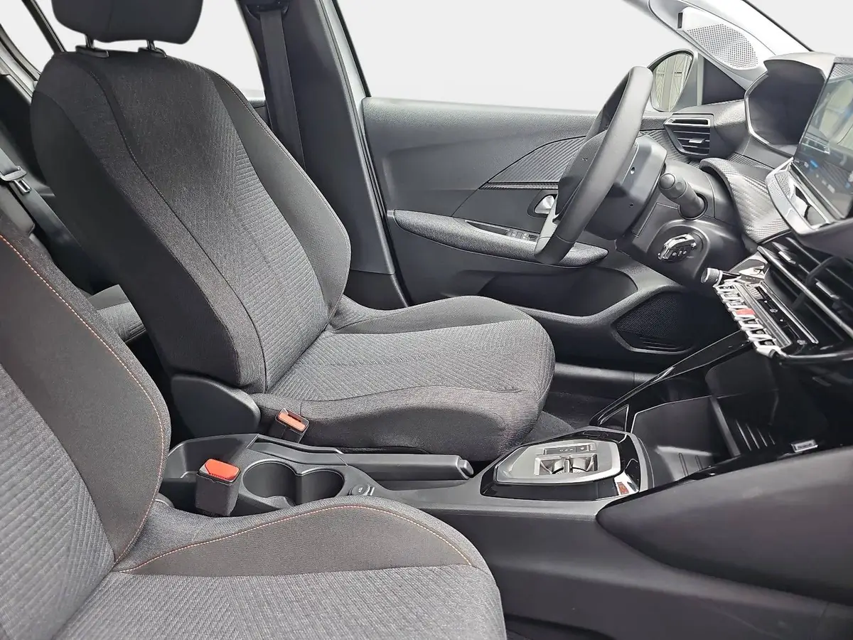 PEUGEOT 208 1.2 HYBRID 110 E-DSC6 STYLE LED GRA SHZ