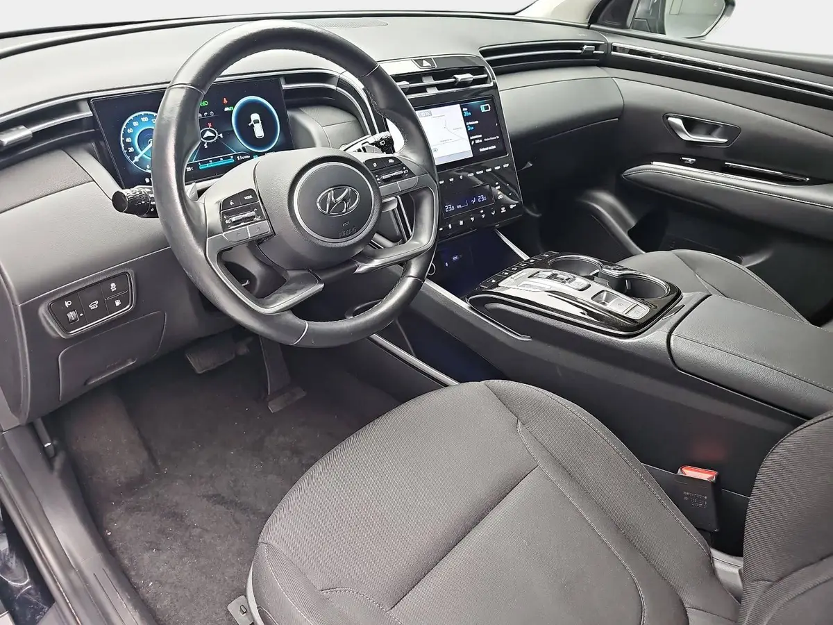 HYUNDAI TUCSON 1.6 T-GDI PHEV TREND 4WD ACC LM19