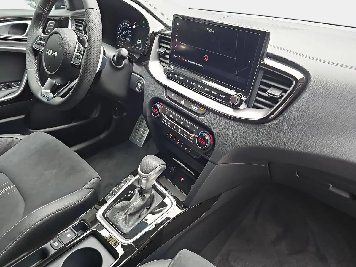 KIA XCEED 1.6 T-GDI 180 DCT GT-LINE MJ26 LEDER