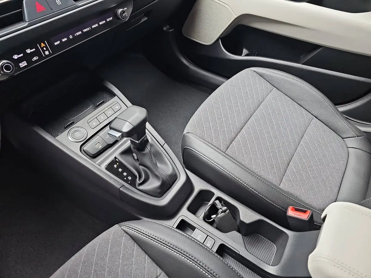 KIA STONIC 1.0 T-GDI 115 48V DCT GT-LINE MJ26