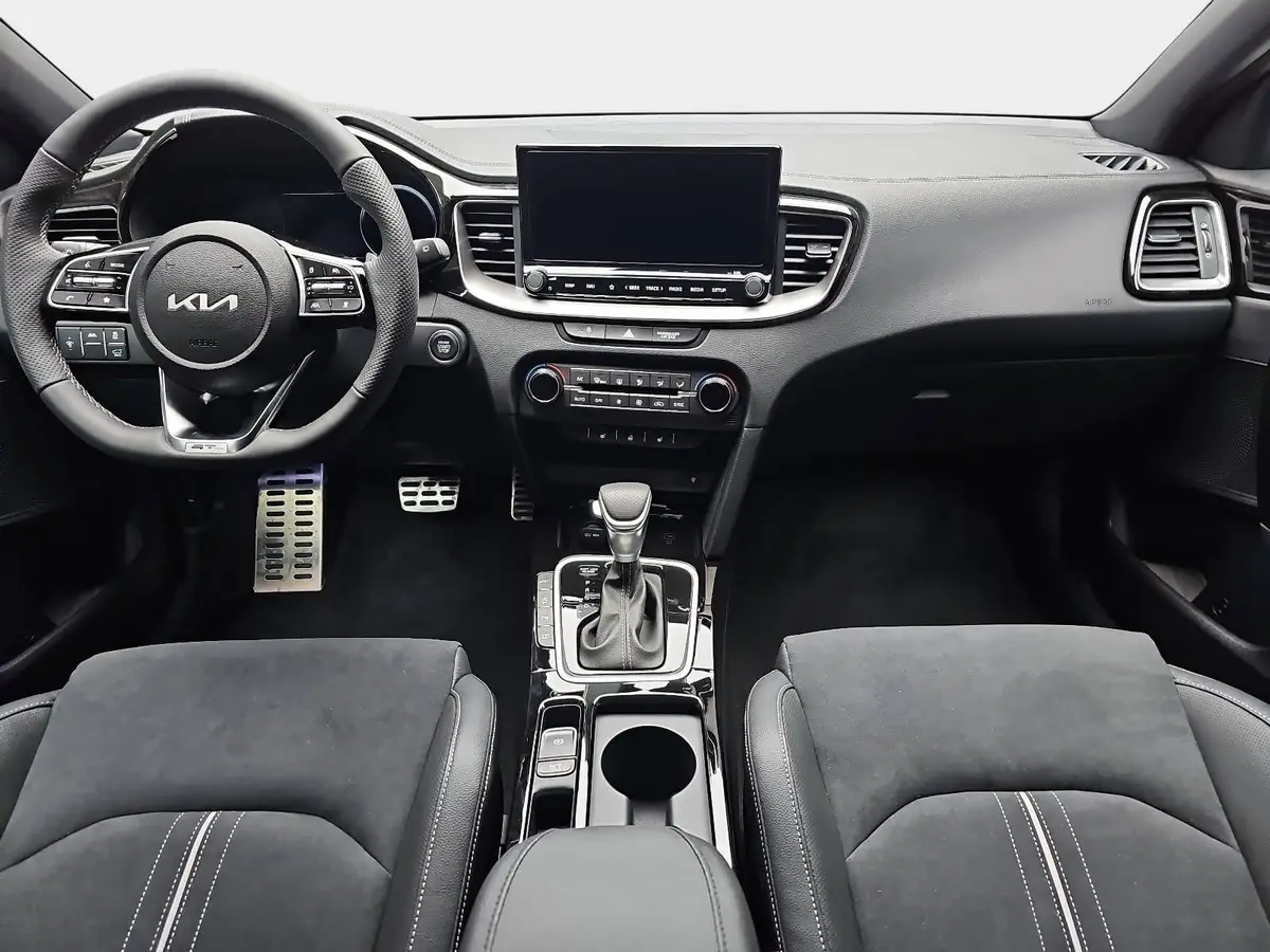 KIA CEED SW 1.5 T-GDI DCT7 GT-LINE TECHNOLOGIE LEDER GLASDACH PERFORMANCE