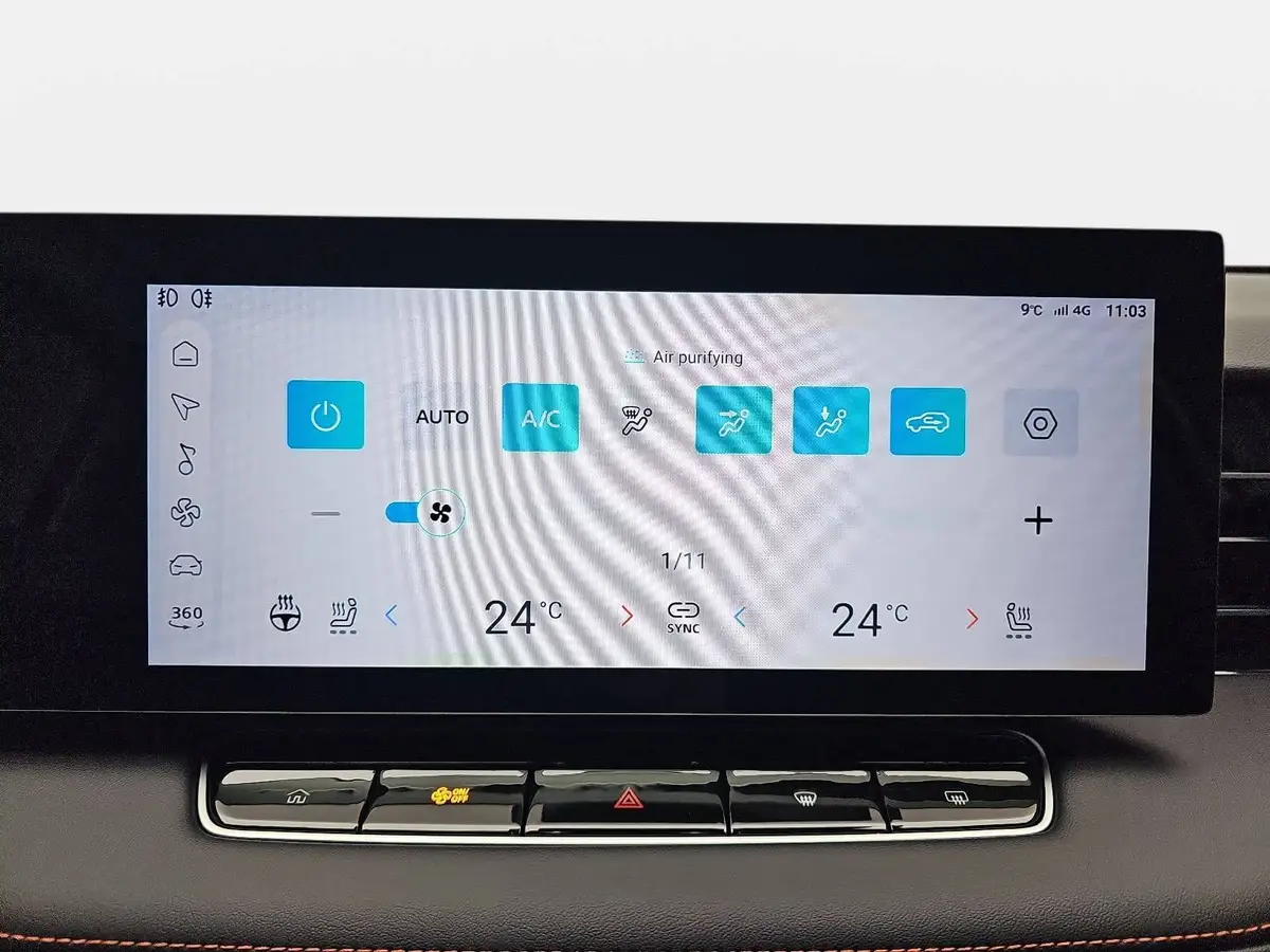 MG HS 1.5 HYBRID+ MY25.5 LUXURY LEDER 360-GRAD-KAMERA 19-ZOLL-LM