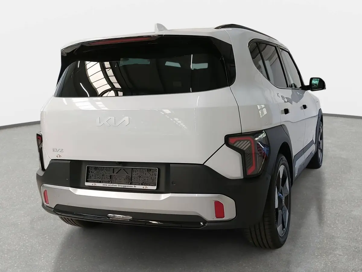 KIA EV2 61.0 KWH EARTH MJ27 4SITZE WINTER-CONNECT TECHN DRIVEWISE-PARK DESIGN