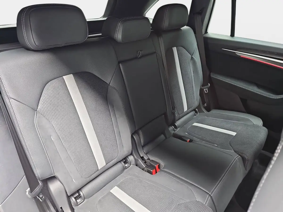 SKODA KODIAQ 1.5 TSI DSG SPORTLINE NAVI LED ACC WINTER KAMERA A