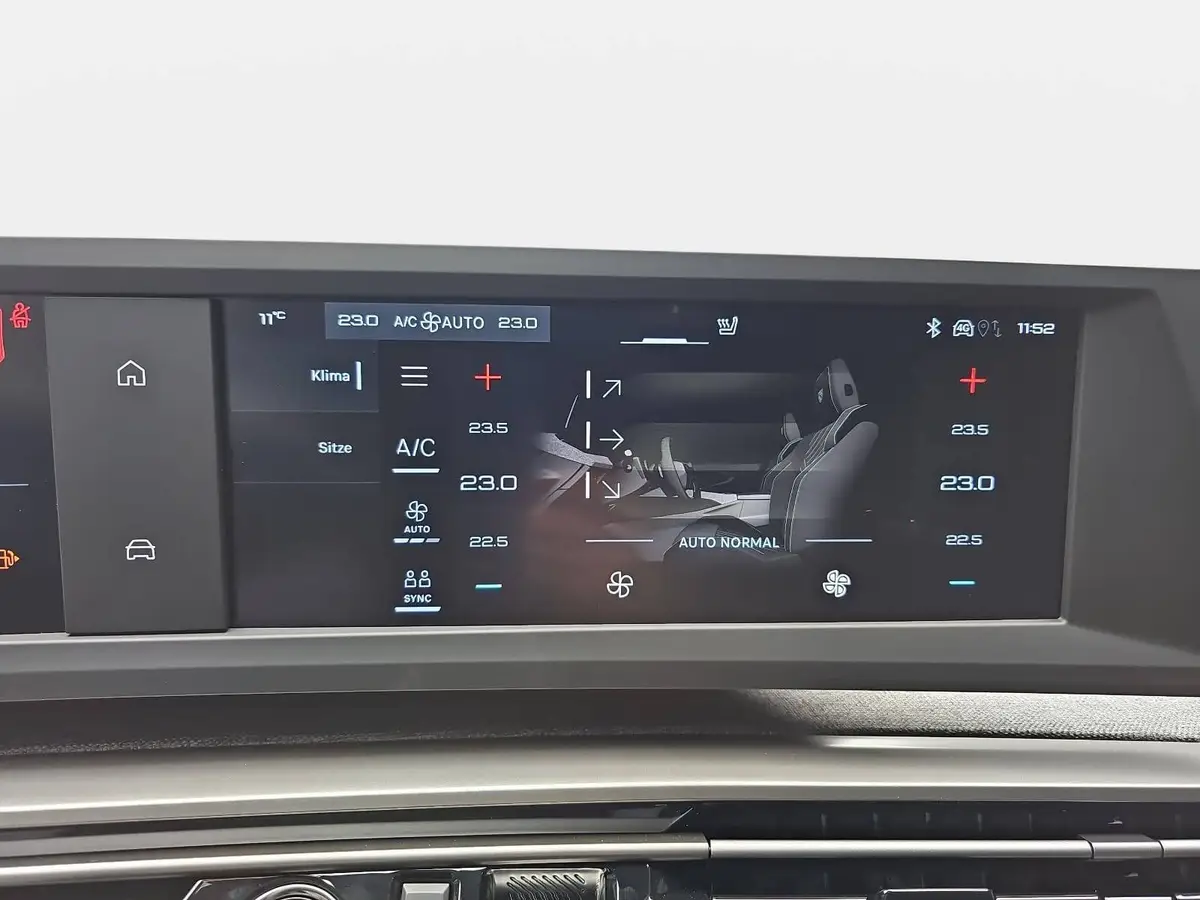 PEUGEOT 3008 1.2 HYBRID 145 E-DSC6 ALLURE LED DAB WINTER AHK LM