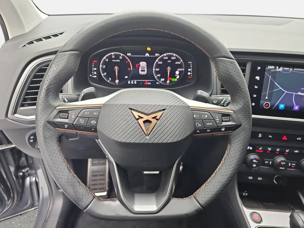 CUPRA ATECA 1.5 TSI DSG PANO P-ASSIST AHK