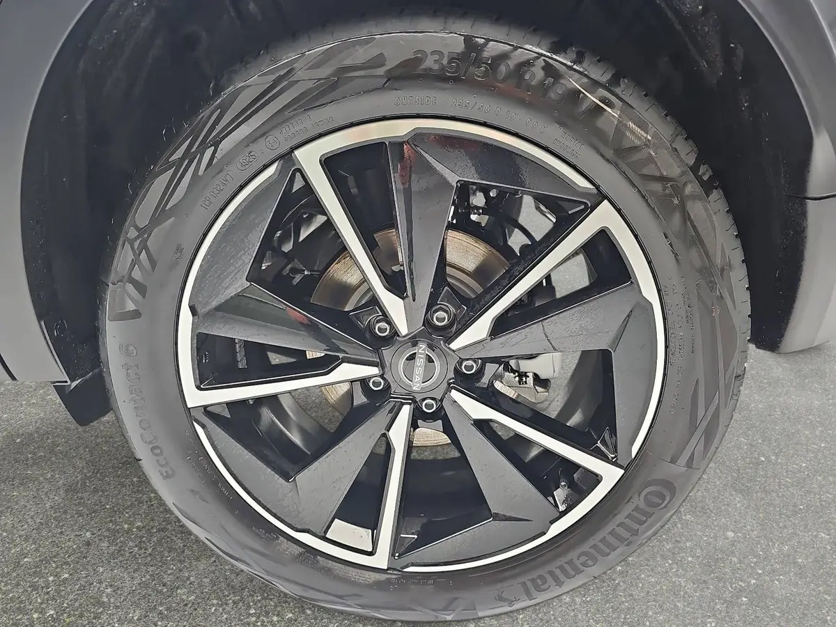 NISSAN QASHQAI 1.3 DIG-T X-TRONIC TEKNA NAVI LED