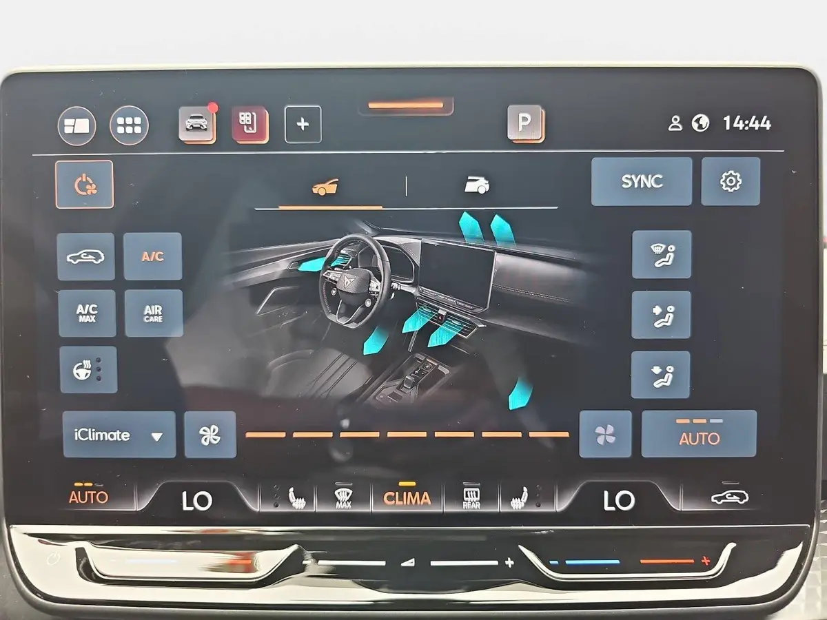 CUPRA FORMENTOR 1.5 ETSI DSG NAVI LED KAMERA 360