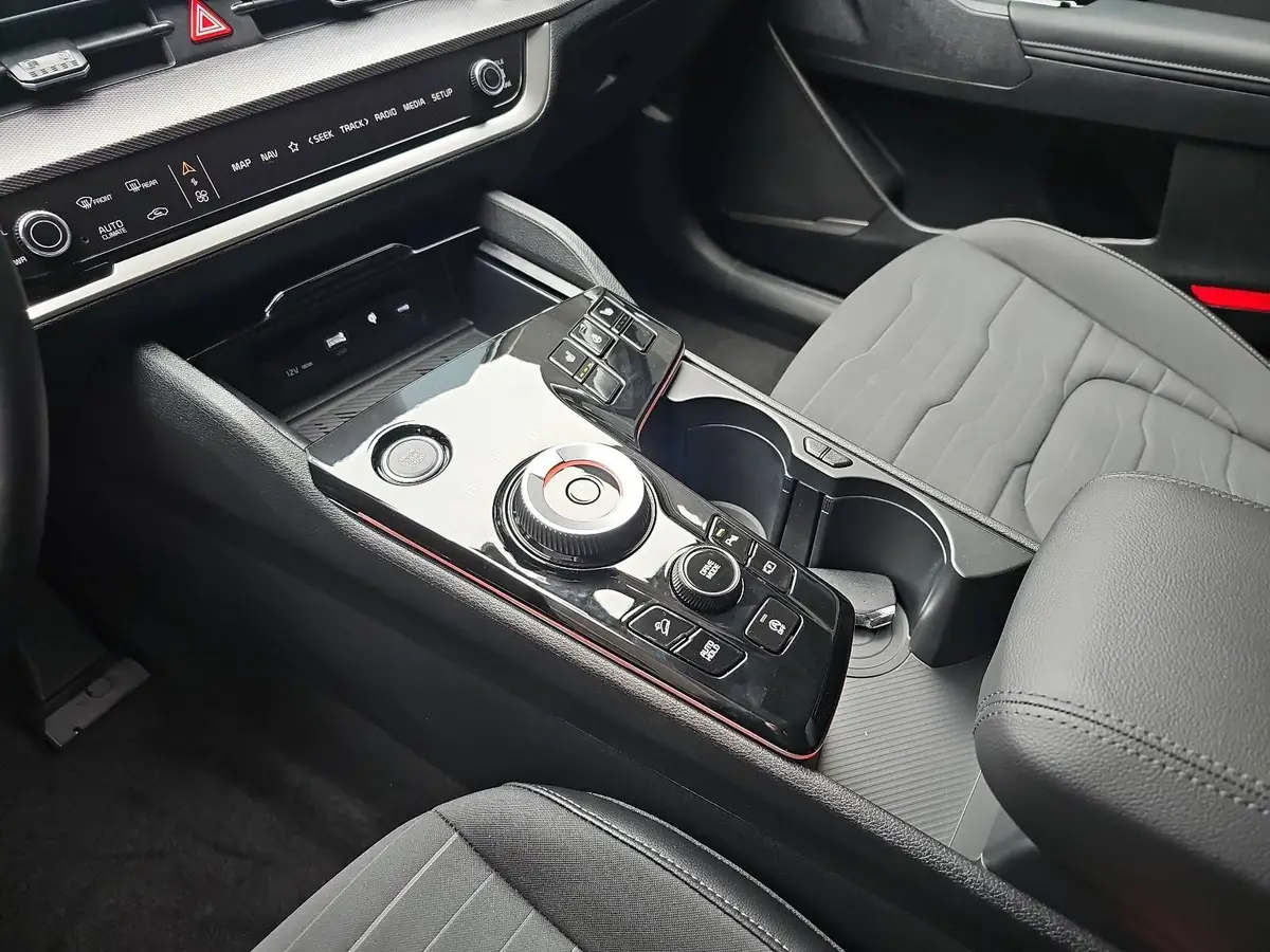 KIA SPORTAGE 1.6 CRDI DCT 2WD SPIRIT DRIVEWISE ABN. AHK