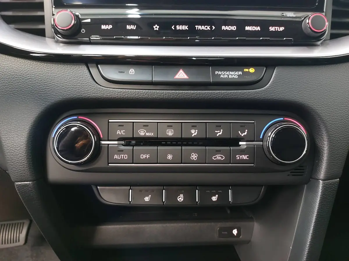 KIA XCEED 1.6 T-GDI 150 DCT SPIRIT MJ26 XCLUSIVE