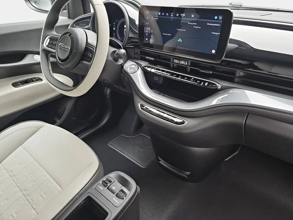 FIAT 500E ELEKTRO 42 KWH LA PRIMA