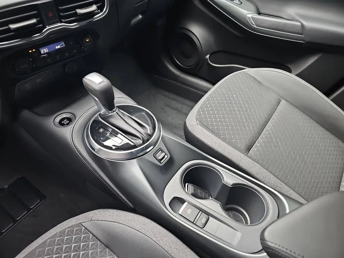 NISSAN JUKE 1.0 DIG-T 5T AUTO. N-CONNECTA NAVI WINTER