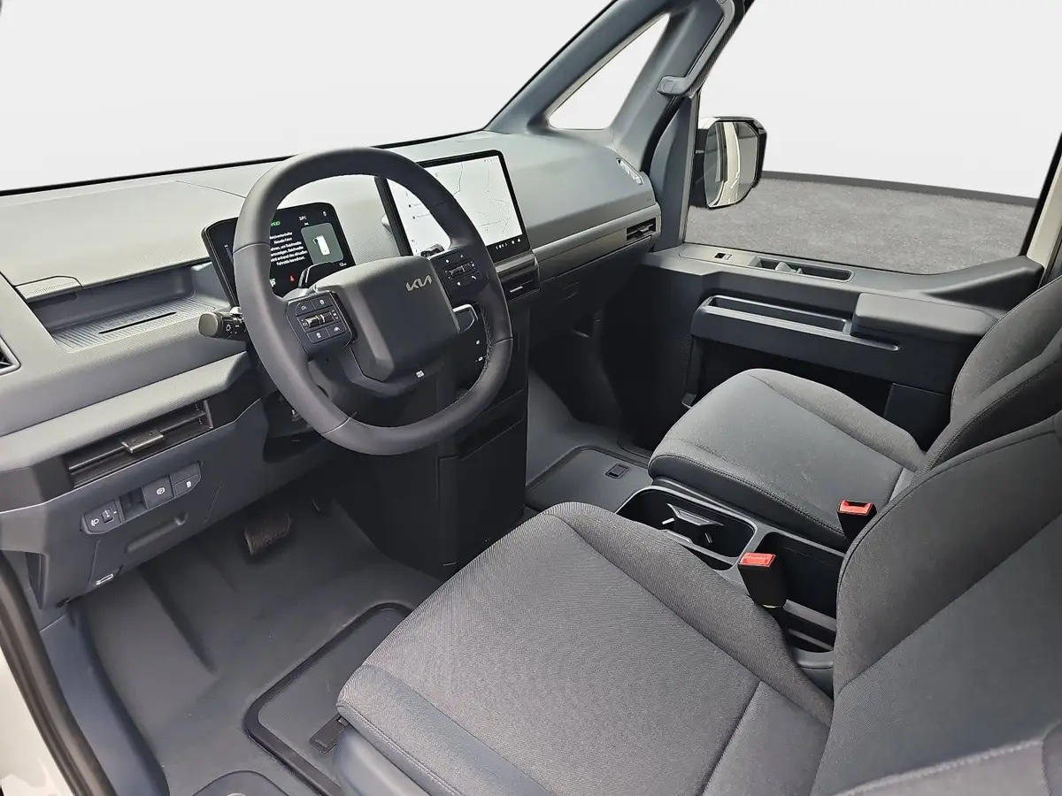 KIA PV5 CARGO L2H1 3T 71.2 KWH PLUS MJ26 WÄRMEPUMPE ALLWETTERREIFEN