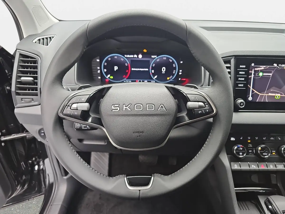 SKODA KAROQ 1.5 TSI DSG SELECTION NAVI LED ACC WINTER KAMERA A