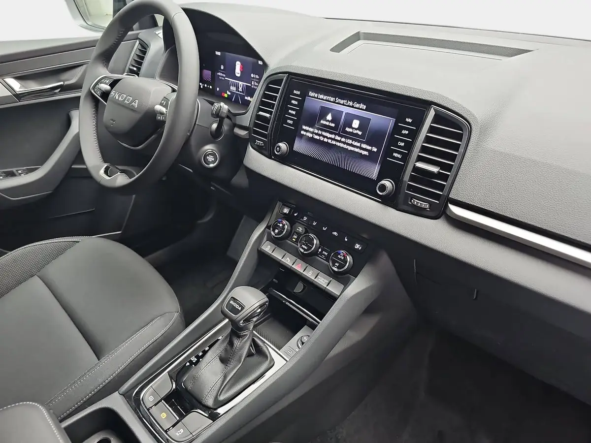 SKODA KAROQ 1.5 TSI DSG 130 JAHRE LED KAMERA AHK