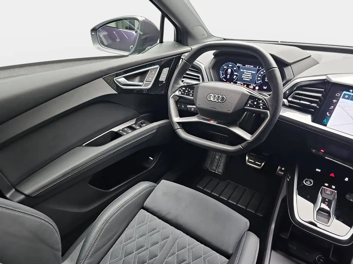 AUDI Q4 E-TRON 45 QUATTRO SPORTBACK 77 KWH NAVI