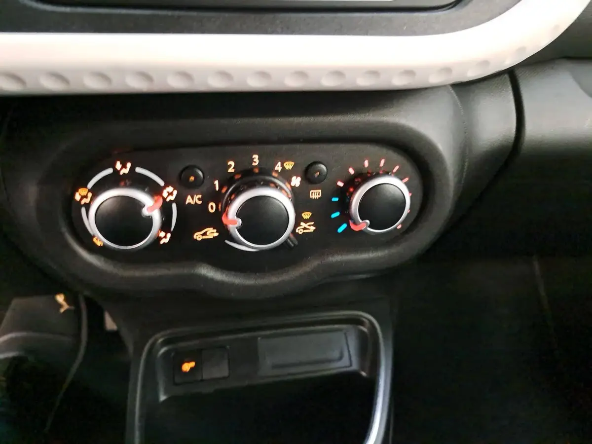 RENAULT TWINGO 1.0 SCE SCHALTER LIMITED KLIMA
