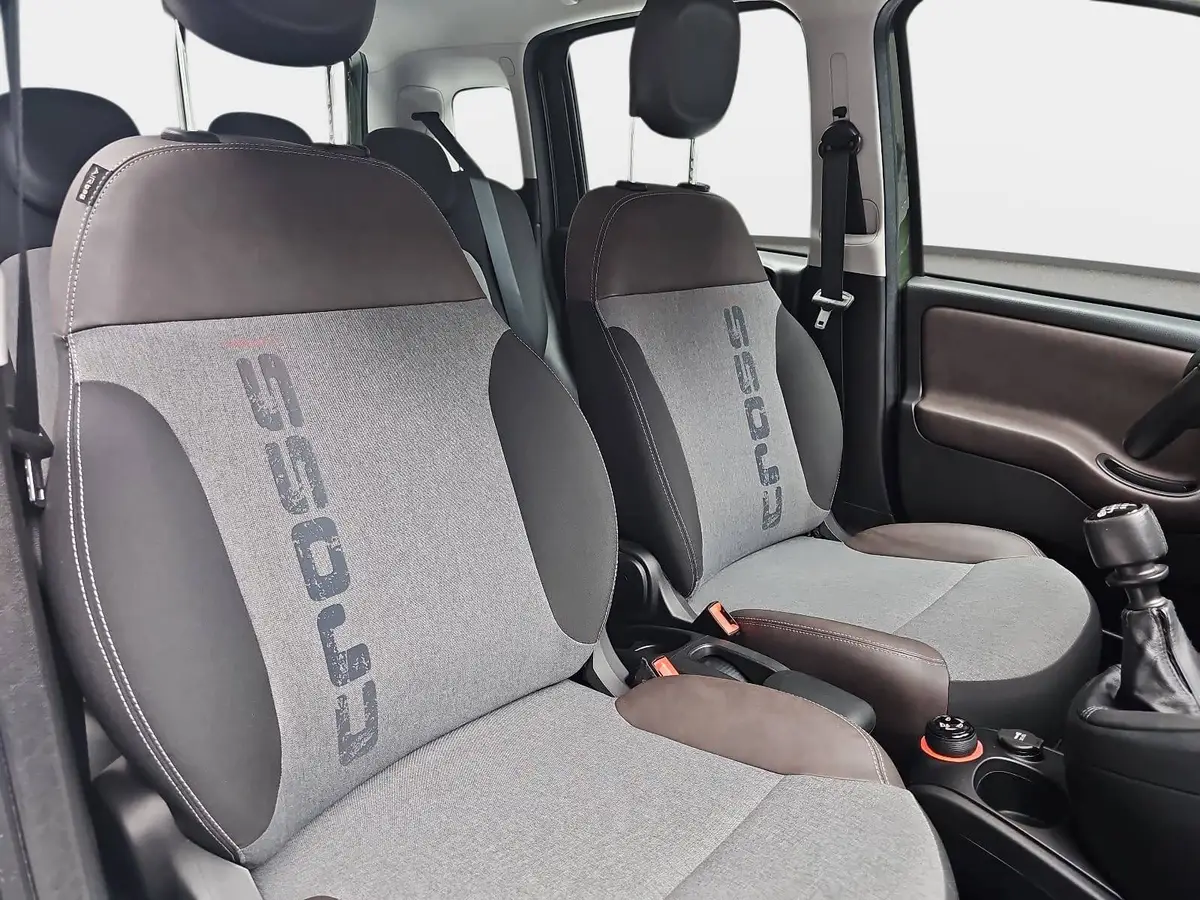 FIAT PANDA 0.9 TWINAIR CROSS 4X4 DAB PDC