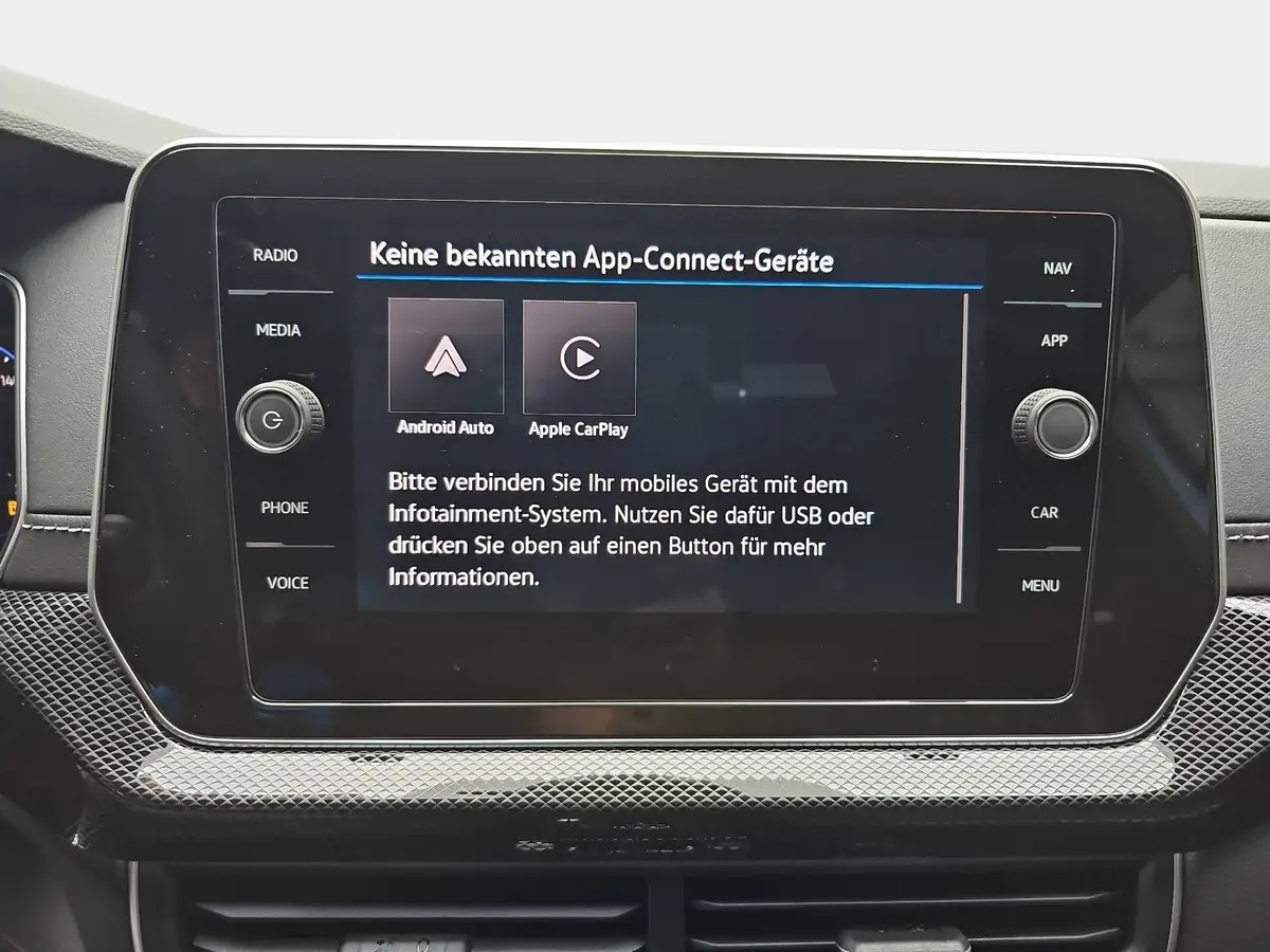 VW T-CROSS 1.0 TSI DSG R-LINE IQ-LED ACC WINTER SICHT KAMERA 