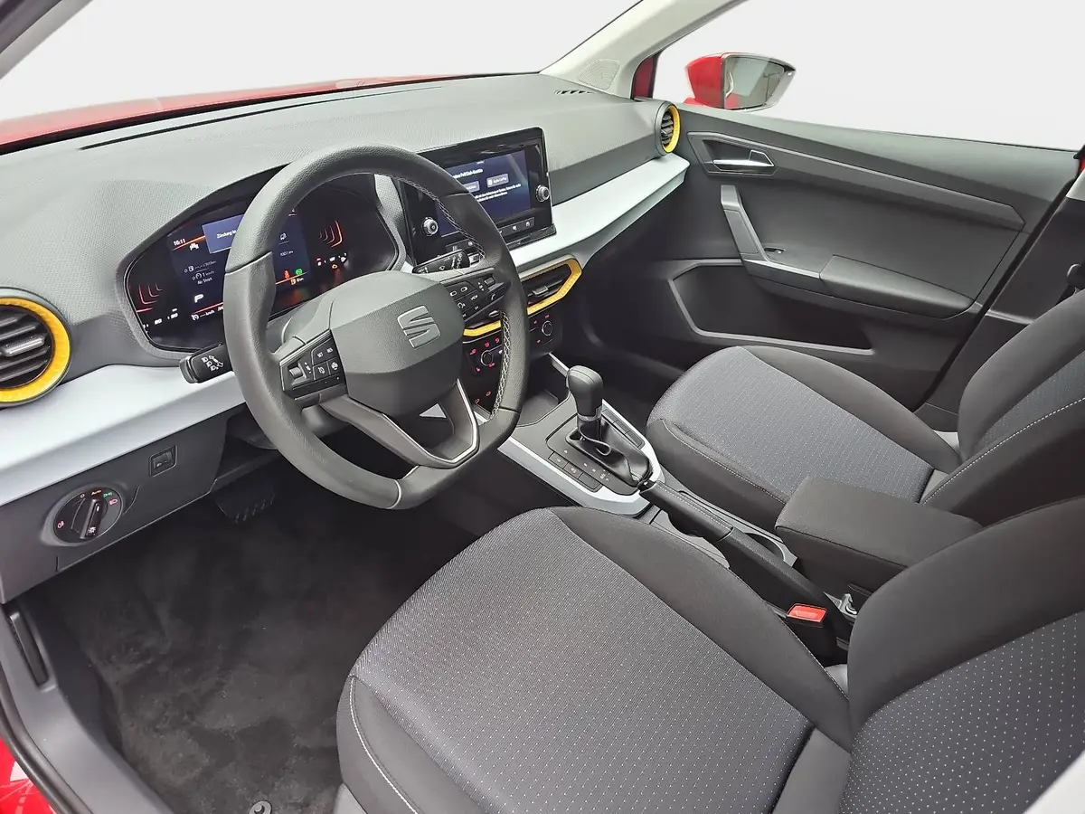 SEAT ARONA 1.0 TSI DSG STYLE LED KLIMAAUTO SMARTLINK PDC LM16