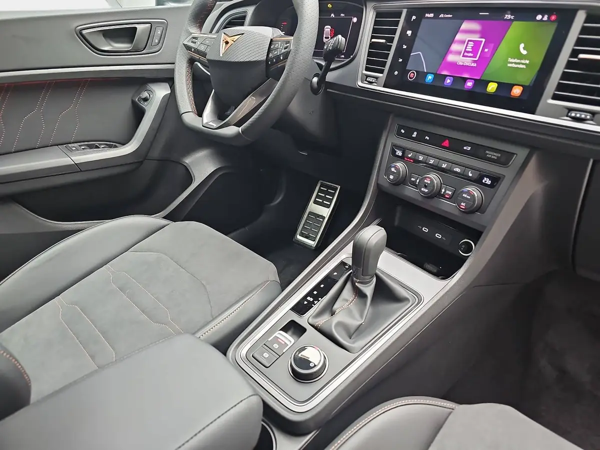 CUPRA ATECA 1.5 TSI DSG NAVI LED ACC PANO EL.HECKKLAPPE WINTER