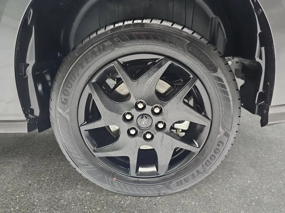 FORD TRANSIT CUSTOM 2.0 ECOBLUE AUTO. 320 L1H1 SPORT FWD KLIMA LED LM